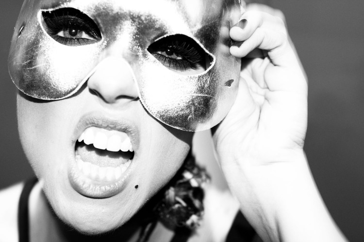 Masquerade14